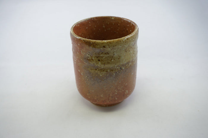 Kazoku Yunomi Ceramic Tea Cup