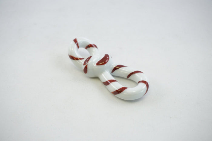 Nishiki Aka Chiyo Musubi Ceramic Chopstick Rest