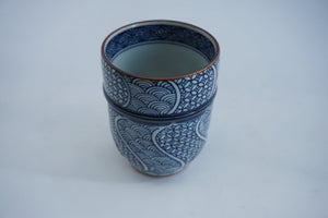 Traditional blue design Jimonori ceramic tea cup