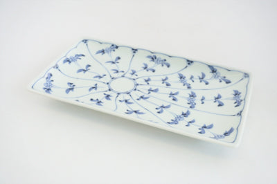Chō Kakusara Wari Kusabana Flower Pattern Ceramic Rectangular Serving Plate