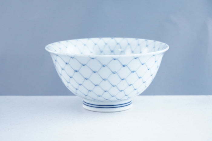 White Ceramic Rice Bowl with Mesh