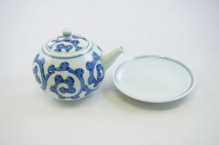 Tako Karakusa Ceramic Sauce Container