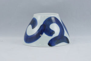 Sometsuke Futokarakusa Blue Line Ceramic Rice Bowl