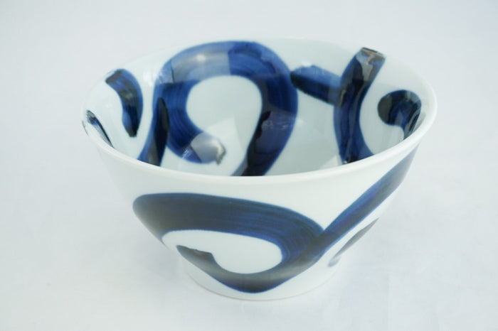 Sometsuke Futokarakusa Blue Line Ceramic Donburi Bowl
